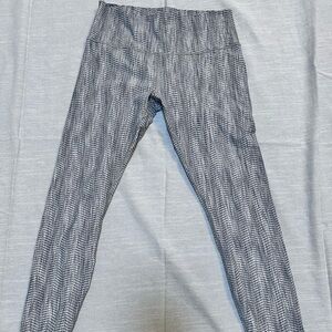 Wunder Under High-Rise Tight 25" Luon size 12